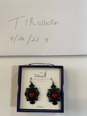 NWT Disney Parks Magic & Mischief Villains Evil Queen Poison Apple Earrings -image