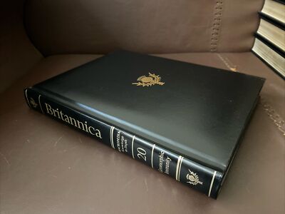 Britannica Macropaedia Knowledge In Depth Vol 20. Geomorphology Immunity HC-image