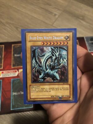 blue eyes white dragon bpt-009 ultra secret rare perfect condition-image