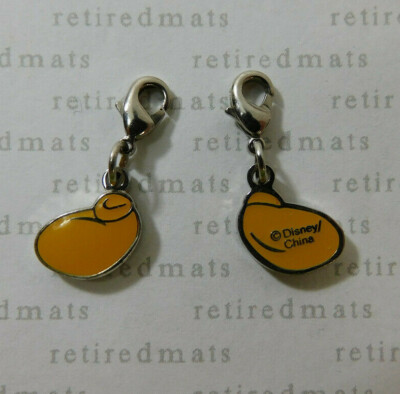 2002 Disney World PAIR OF MICKEY MOUSE SHOES Yellow Icon Metal Bracelet Charms-image