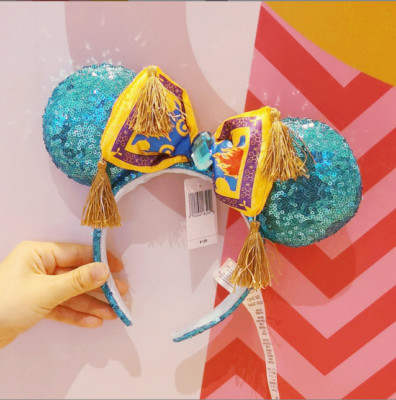US Palace Queen Glitter Green Diamonds 2024 Minnie Ears Disney-Parks Headband-image