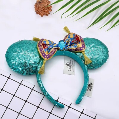 Palace Green Minnie Ears Disney- Parks Ears Diamonds Queen NWT Sequin Headband-image