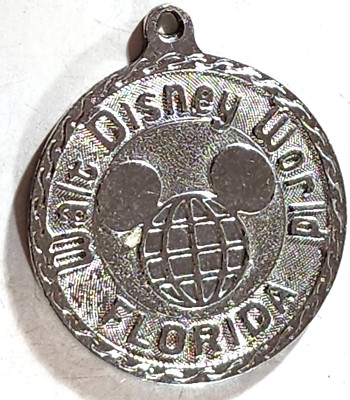 Vtg Sterling Silver WALT DISNEY WORLD, FLORIDA #5 Charm for a Bracelet,  2.77g-image