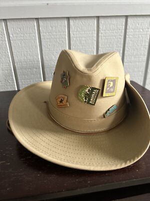 Walt Disney World Animal Kingdom Safari Hat Outback Size Medium 5 Pins-image