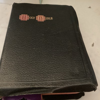 Holy Bible, Red Letter, Master-Art Edition Indexed, w/Concordance, Encyclopedia,-image