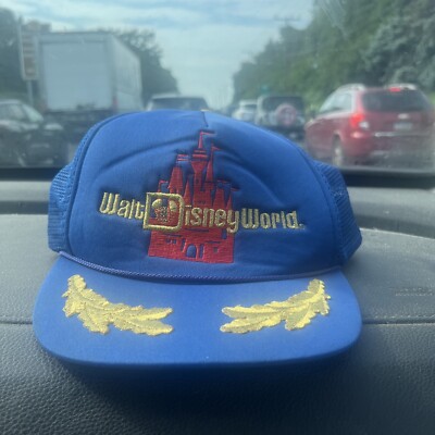 Vintage Rare Walt Disney World Hat Trucker Gold Leaf Embroidered Mesh Back Blue-image