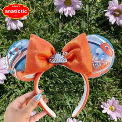 2024 Disney Parks Magic Kingdom Tomorrowland Minnie Mouse Ears Headband New-image