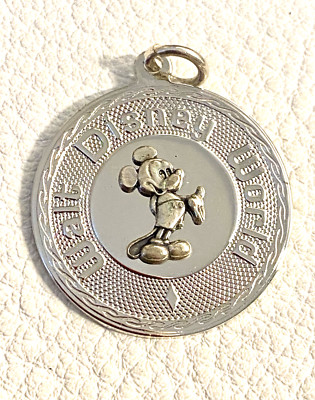 Vintage Sterling Silver Charm/Pendant Disk Mickey Mouse signed Walt Disney World-image