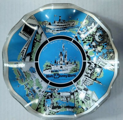 Vintage (1990?) Souvenir Disney World Pebbled Bent Glass Trinket Tray USA-image