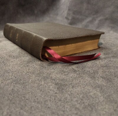 LSB Journaling Bible Wide Margin Legacy Standard MacArthur Editor Leather-image