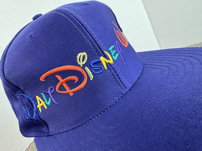 Vtg Walt Disney World SPELL OUT ~ Goofy's Hat Co  ~ Adjustable Purple Green Brim-image