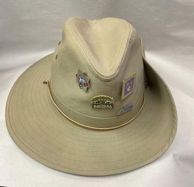 WALT DISNEY WORLD SAFARI HAT 4 PINS LEATHER TIE MEDIUM BEIGE-image