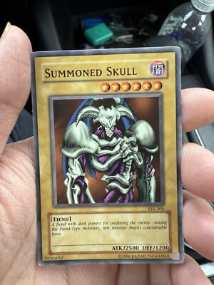 Yu-Gi-Oh! TCG Summoned Skull RARE CARD-image