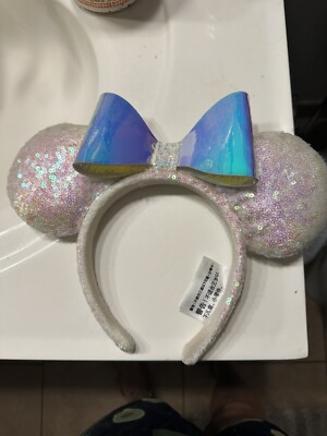 Disney Parks Minnie Mouse White Ears Headband All White And New NwT!!!-image