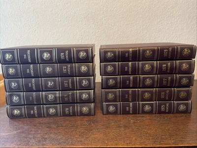 The Encyclopedia Americana Annual 1970 - 1979 Lot 10 Issues-image
