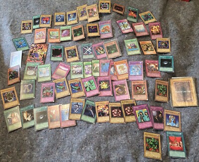 1996 Yugioh Red Eyed Black Skull Dragon Collectors tin Joey w/ 69+ cards-image