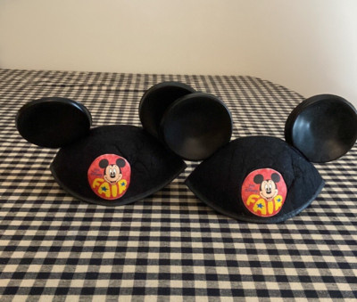 2x Vintage Walt Disney World Hat With Ears-image