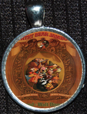 Country Bears Jamboree Disneyland Walt Disney World Pendant Necklace Jewelry-image
