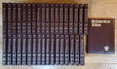 Vintage 1987 Britannica Encyclopedia Set 36 Volumes Good Preowned Condition-image