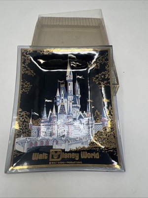 Vintage Walt Disney World Glass Candy Jewelry Dish Ashtray Magic Kingdom Box-image