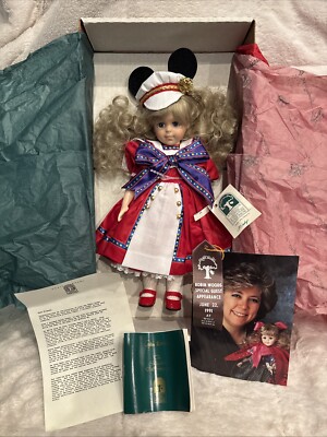 Vintage 1991 WDW Mindy Doll Mickey Ears Hat+Certificate W/Robin Woods Autograph-image