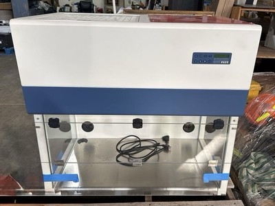 ESCO Airstream 3 ft Polymerase Chain Reaction FLOW Cabinet. Good Used Cond.-image
