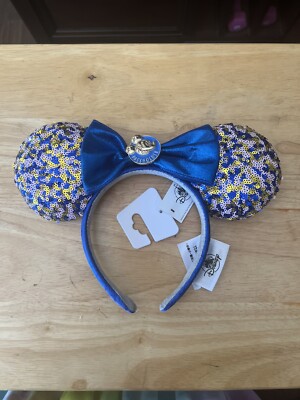 2021 Disney Parks World WDW Annual Passholder Blue Sequined Minnie Mouse Ears-image