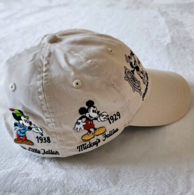 Walt Disney World Baseball Cap Embroidered Mickey Logo Vintage Hat Disneyland-image