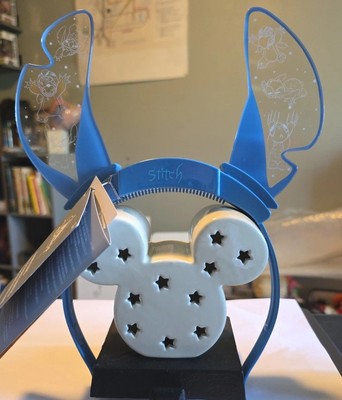 WDW Stitch Glow Ears Plastic Headband 2 Different Glow Patterns Polynesian WDW-image