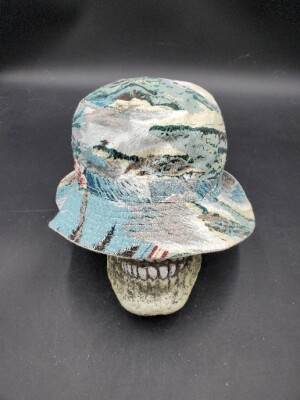 Walt Disney World Reversible Bucket Hat Khaki Beige / Hawaiian Polynesian Print-image