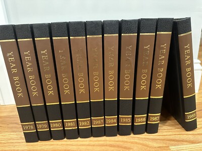11 Vintage World Book Encyclopedia Year Books 1978-1988 Brown/Black Hardcover-image