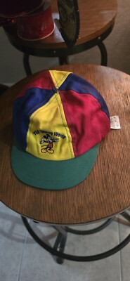 Vintage Walt Disney World Kids   Mickey Mouse Color Block Hat Cap. New-image