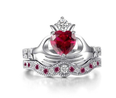 NEW 2 PRINCESS HEART RINGS SIZE 7 JEWELRY WALT DISNEY WORLD MICKEY CROWN CASTLE-image