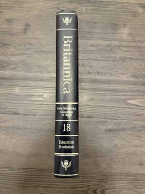Encyclopedia Britannica Macropedia Volume 18 (15th Edition) | Padded-image