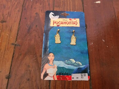 VINTAGE WALT DISNEY WORLD POCAHONTAS Percy Earrings New Old Stock -image