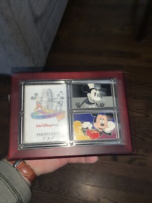 WALT DISNEY WORLD PHOTO FRAME,TRINKET BOX 3X4 PHOTO BLACK VELVET Some Bruises-image