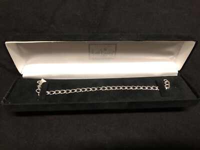 Walt Disney World Classics Collection Womens Sterling Silver Bracelet in CASE-image