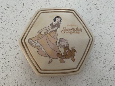Walt Disney World snow White Trinket Box Porcelain 70th Anniversary -image