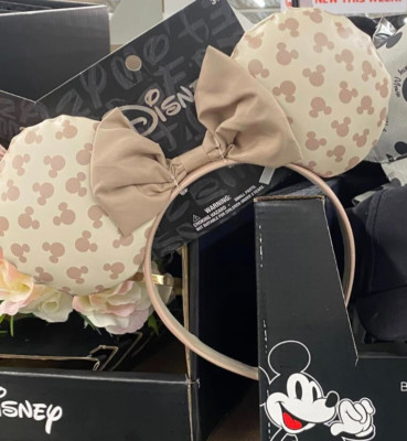 NEW Disney Parks Animal Kingdom Mickey Print Khaki Bow Minnie Ears Headband -image