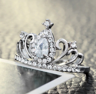 PRINCESS RING SIZE 8 JEWELRY CRUISE TRIP WALT DISNEY WORLD LAND MICKEY MINNIE-image