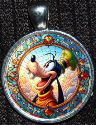 Goofy Dog Fab 5 Mickey Minnie Disney Disneyland WDW Silver Pendant Necklace-image