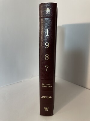 1987 Annual World Data Book of the Year Encyclopedia Britannica 1768 Leather Bur-image