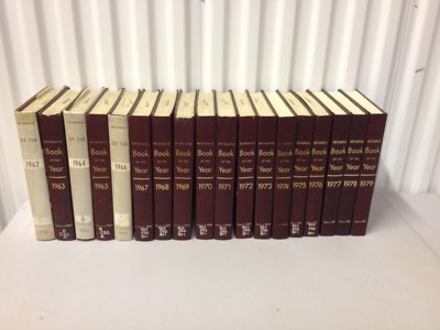 Encyclopedia Brittannica Book of the Year 1962-1979 full run 18 volumes (m33)-image