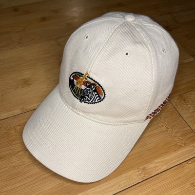 Vintage Walt Disney World Animal Kingdom Zebra Giraffe Cream Safari Rare Hat Cap-image