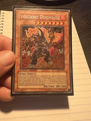Yugioh! Limited Edition Volcanic Doomfire CCG - Near Mint-image