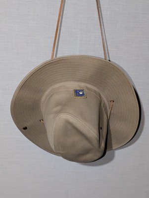 Walt Disney World Beige Safari Hat Disney One Pin Leather Trim-image