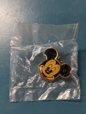 Mickey Mouse Disney World Land Vintage Jewelry Broach Enamel Lapel Pin back NEW-image
