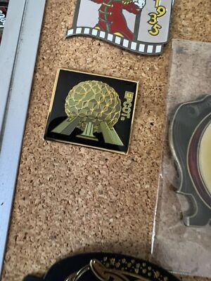 RARE HTF OLD 1990's Epcot Spaceship Earth Hat Pin Disney pin Ride Attraction-image