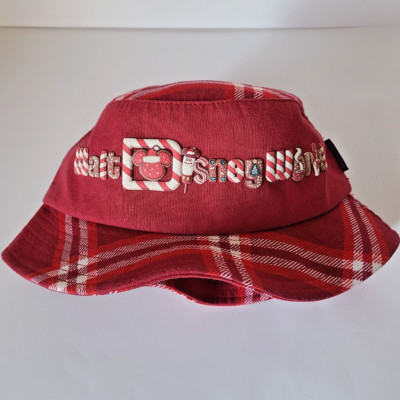 Walt Disney World Holiday Snacks Red Spirit Jersey Bucket Hat Adult-image