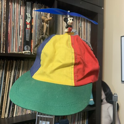 Walt Disney World Mens Pinwheel Mickey Mouse Hat-image